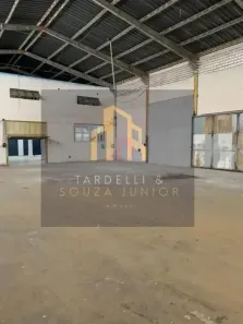 Galpão/Depósito/Armazém para alugar, 1200m² no Vila Amorim, Suzano