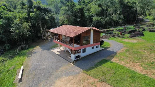 Fazenda/Sítio com 2 Quartos à venda, 253m² no , Monteiro Lobato
