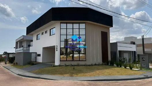 Casa de Condomínio com 3 Quartos à venda, 304m² no Aponiã, Porto Velho