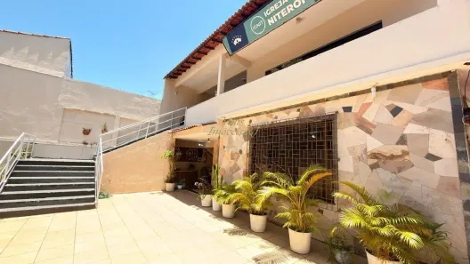 Casa com 4 Quartos à venda, 360m² no São Francisco, Niterói