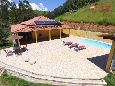 Fazenda/Sítio com 3 Quartos à venda, 210m² no Zona Rural, Cunha