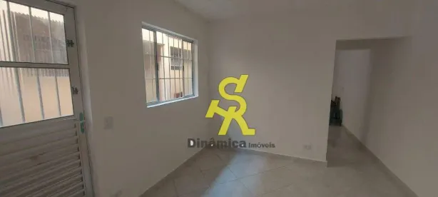 Casa com 1 Quarto para alugar, 350m² no Vila Zat, São Paulo