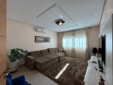 Casa com 3 Quartos à venda, 210m² no Embaré, Santos