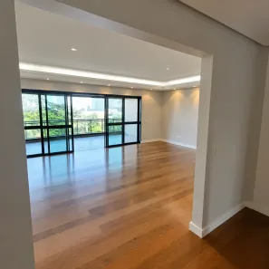 Apartamento com 4 Quartos para alugar, 240m² no Barra da Tijuca, Rio de Janeiro