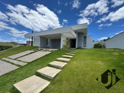 Casa de Condomínio com 3 Quartos à venda, 300m² no Chácara São Félix, Taubaté
