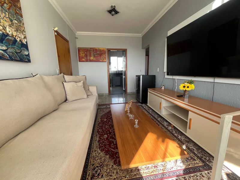 Apartamento com 3 quartos — Heliópolis, Belo Horizonte