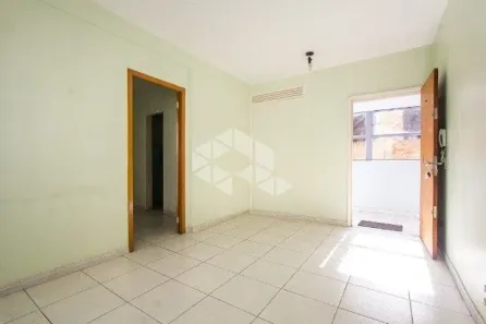 Sala Comercial à venda, 32m² no Independência, Porto Alegre