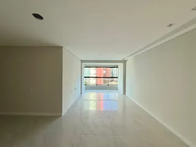 Apartamento com 4 Quartos para alugar, 136m² no Pina, Recife
