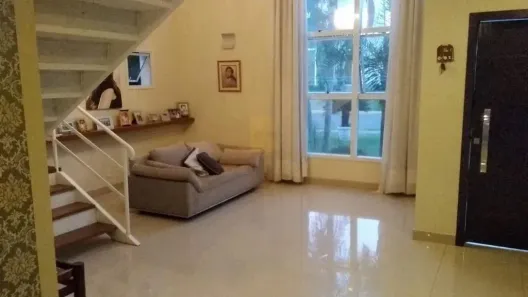 Casa de Condomínio com 3 Quartos à venda, 370m² no Jardim Itália, Cuiabá