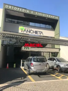 Prédio Comercial para alugar, 1100m² no Jardim Portugal, São José dos Campos