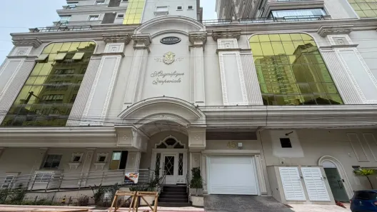 Apartamento com 4 Quartos à venda, 190m² no Meia Praia, Itapema