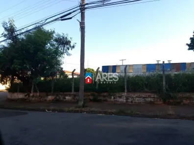 Lote/Terreno para alugar, 884m² no Jardim São Roque, Americana