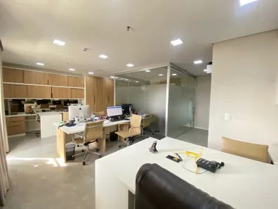 Sala Comercial para venda ou aluguel, 59m² no Real Parque, São Paulo