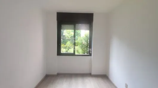 Apartamento com 2 Quartos para alugar, 55m² no Cavalhada, Porto Alegre