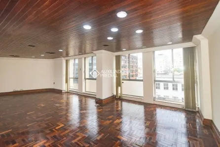 Sala Comercial para alugar, 249m² no Floresta, Porto Alegre