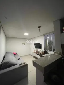 Apartamento com 2 Quartos à venda, 48m² no Chácaras Tubalina e Quartel, Uberlândia