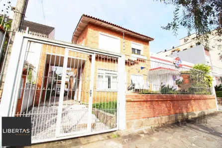 Casa com 4 Quartos à venda, 239m² no Partenon, Porto Alegre