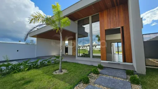 Casa com 3 Quartos à venda, 147m² no Sertão do Maruim, São José