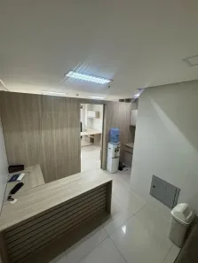 Sala Comercial à venda, 31m² no Adrianópolis, Manaus
