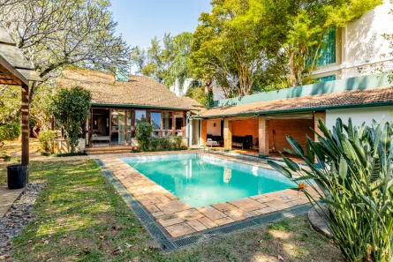 Casa com 3 Quartos à venda, 271m² no Jardim Petrópolis, São Paulo