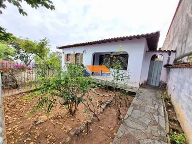 Casa com 3 Quartos à venda, 241m² no Santa Cruz, Belo Horizonte