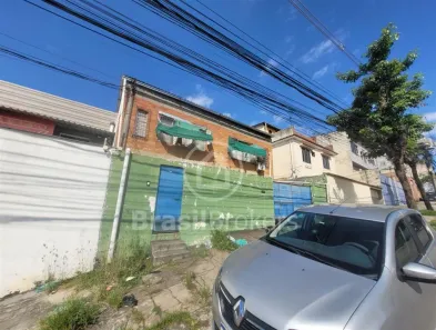 Galpão/Depósito/Armazém à venda, 634m² no Penha Circular, Rio de Janeiro