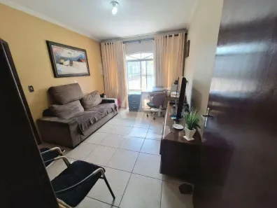 Sobrado com 3 Quartos à venda, 131m² no Parque Ramos Freitas, São Paulo