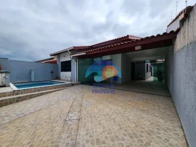 Casa com 3 Quartos à venda, 130m² no Centro, Peruíbe
