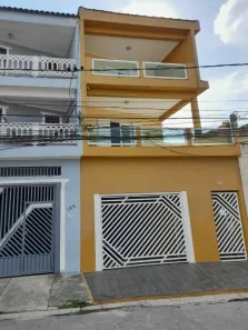 Sobrado com 3 Quartos à venda, 270m² no Jardim Aracy, Mauá