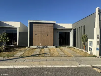 Casa com 3 Quartos à venda, 77m² no , Guanambi