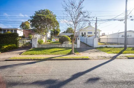 Casa com 4 Quartos à venda, 191m² no Rebouças, Curitiba