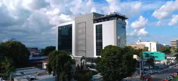 Sala Comercial para alugar, 457m² no Adrianópolis, Manaus