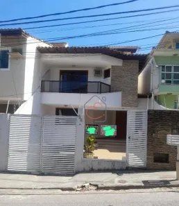 Casa com 3 Quartos à venda, 200m² no Glória, Macaé