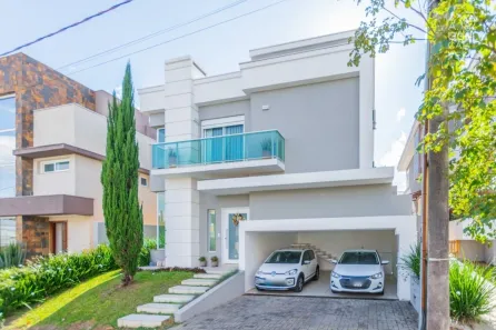 Casa de Condomínio com 4 Quartos à venda, 240m² no São Braz, Curitiba