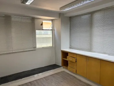 Sala Comercial com 4 Quartos para alugar, 80m² no Botafogo, Rio de Janeiro