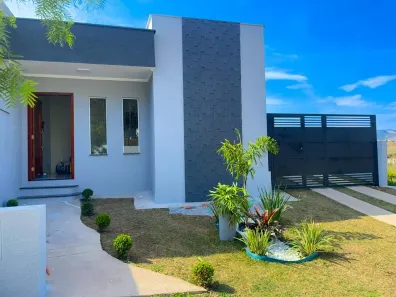 Casa com 3 Quartos à venda, 250m² no Centro, Socorro