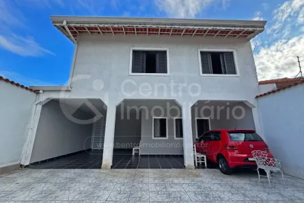 Casa com 5 Quartos à venda, 181m² no Cidade Nova Peruíbe, Peruíbe