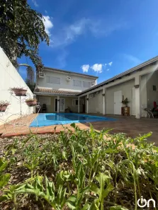 Casa com 5 Quartos para alugar, 217m² no Barra do Pari, Cuiabá