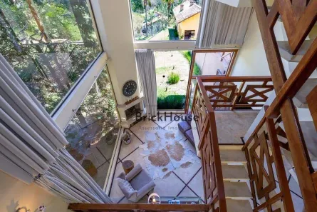 Casa de Condomínio com 4 Quartos para venda ou aluguel, 600m² no Vila Santo Antônio, São Roque
