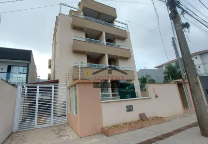 Apartamento com 2 Quartos para alugar, 51m² no Iririú, Joinville