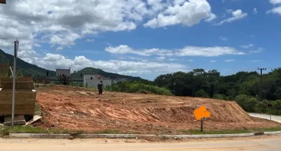 Lote/Terreno à venda, 1187m² no Bela Vista, Palhoça