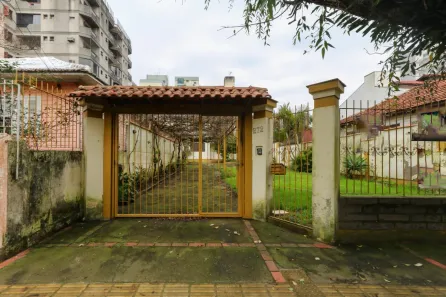 Casa com 3 Quartos para alugar, 160m² no Centro, Canoas