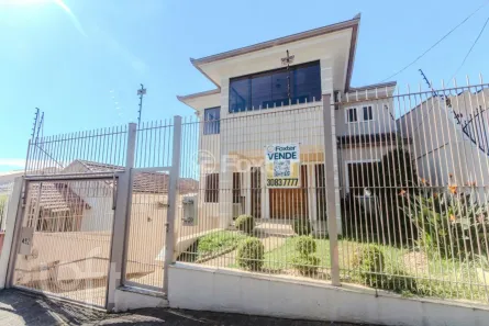 Casa com 4 Quartos à venda, 348m² no Jardim Itu, Porto Alegre