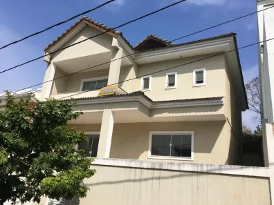 Casa de Condomínio com 3 Quartos à venda, 244m² no Pechincha, Rio de Janeiro
