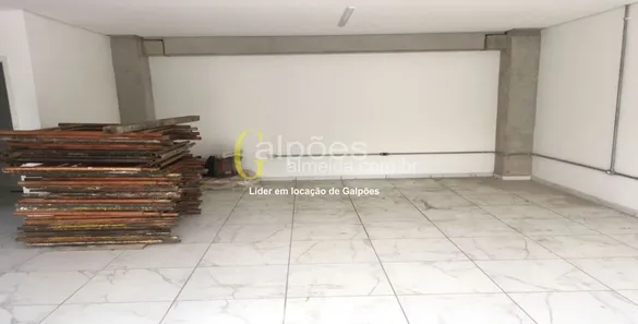 Galpão/Depósito/Armazém para alugar, 2600m² no Vila Menck, Osasco