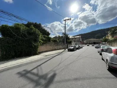 Lote/Terreno à venda, 385m² no Piratininga, Niterói
