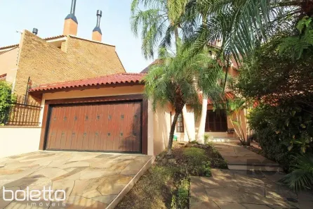 Casa com 4 Quartos à venda, 385m² no Chácara das Pedras, Porto Alegre
