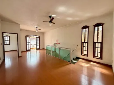 Casa com 3 Quartos à venda, 282m² no Tirol (Barreiro), Belo Horizonte