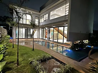 Casa de Condomínio com 4 Quartos à venda, 480m² no Boa Vista, Anápolis