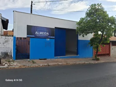 Galpão/Depósito/Armazém para alugar, 130m² no Parque Santa Cecília, Bauru